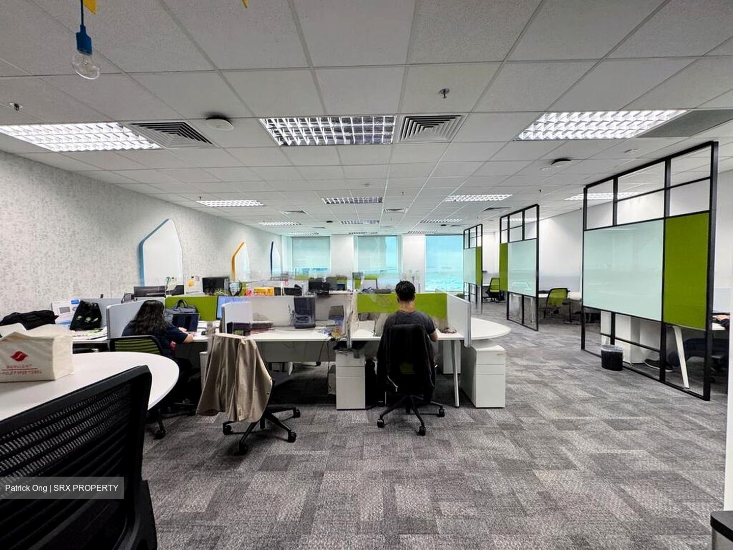 Oue Downtown (D1), Office #457175041